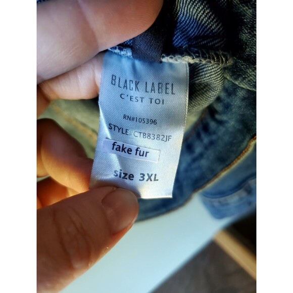 Black Label C’est Toi Women's Sz 3XL Distress Denim Navy Faux Fur Button Jacket - Picture 13 of 16